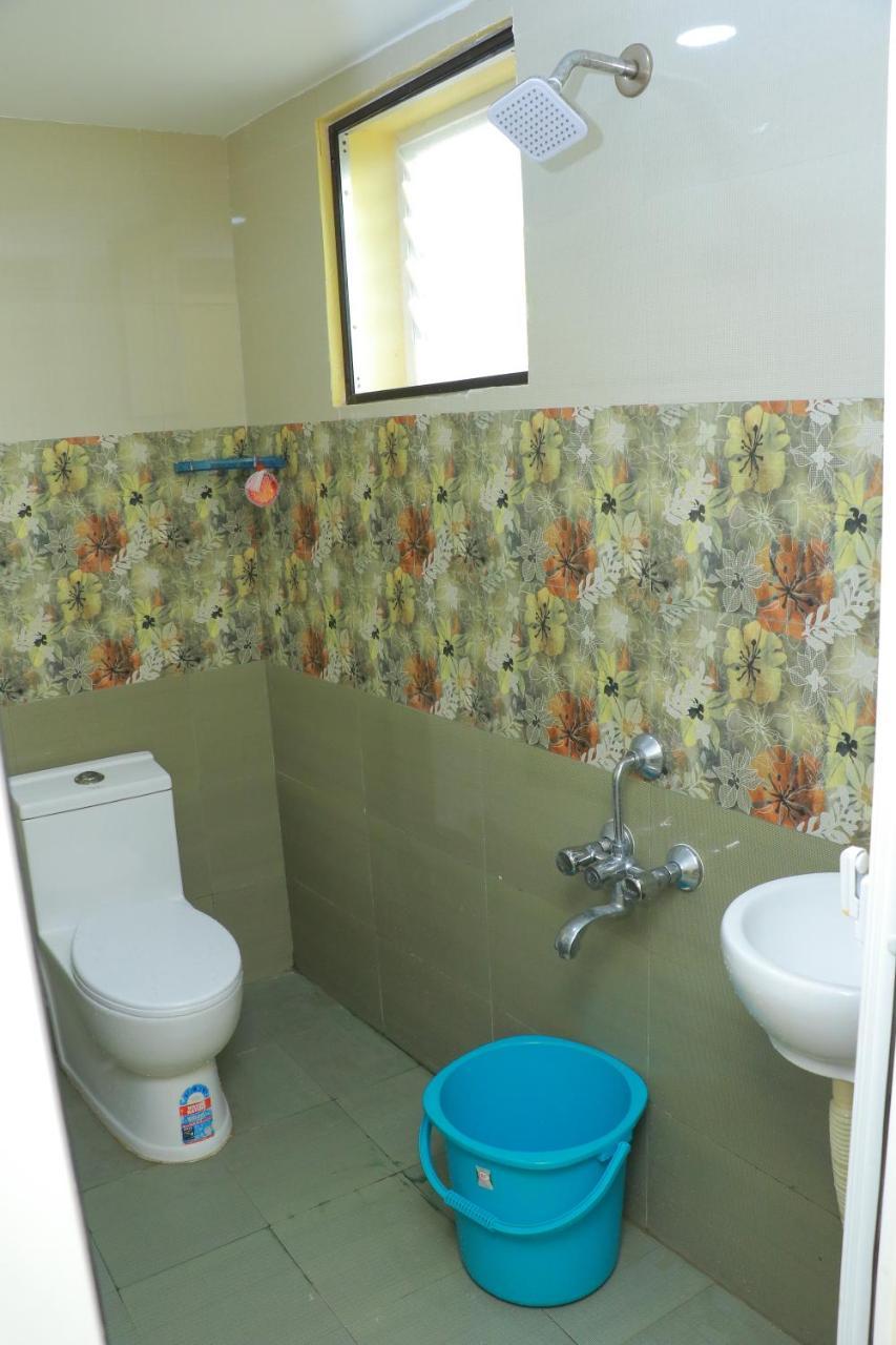 Avm Residency Hotel Paramagudi Esterno foto