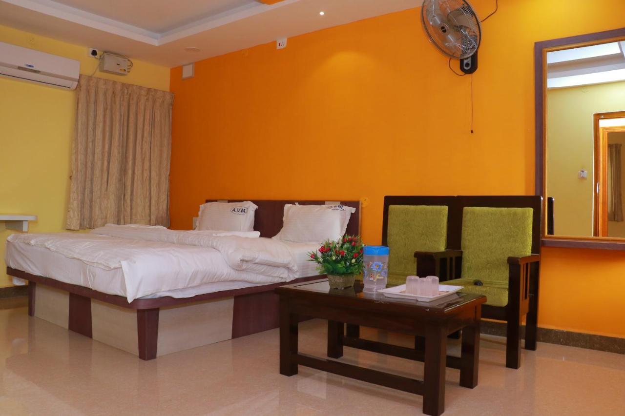 Avm Residency Hotel Paramagudi Esterno foto